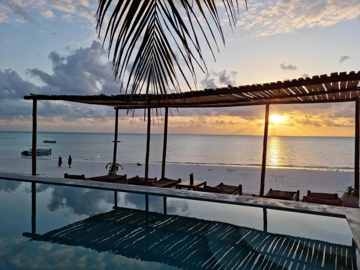 Red Monkey Beach Lodge جامبياني المظهر الخارجي الصورة