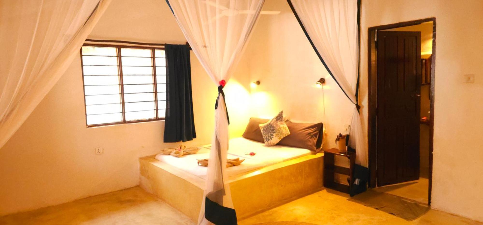 Red Monkey Beach Lodge جامبياني المظهر الخارجي الصورة