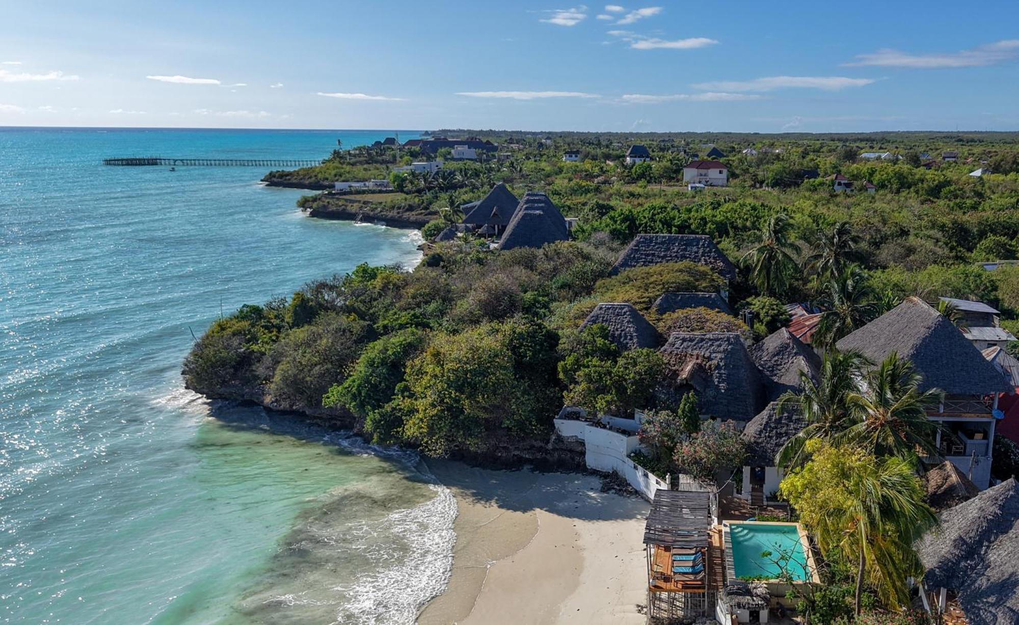 Red Monkey Beach Lodge جامبياني المظهر الخارجي الصورة