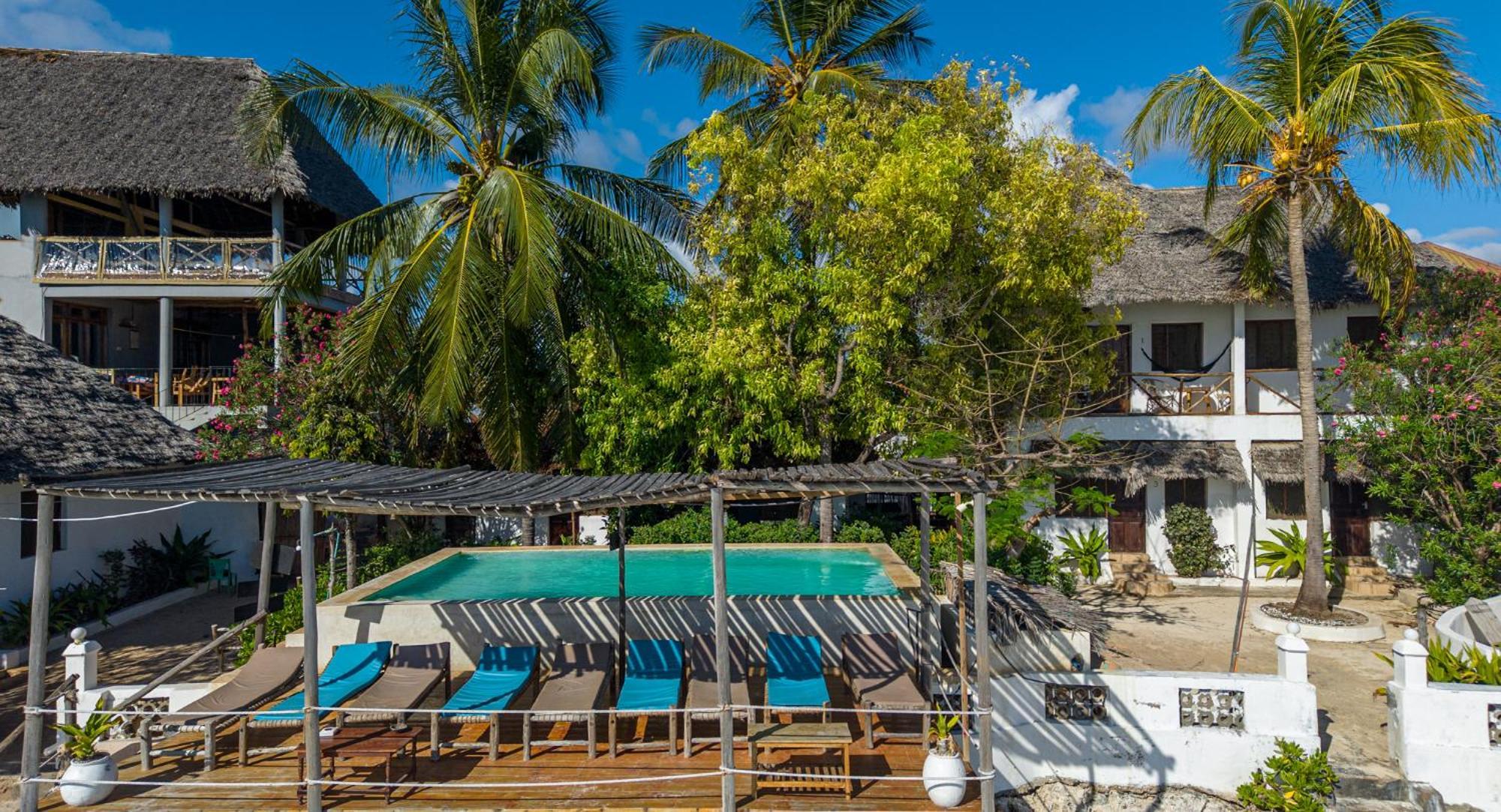 Red Monkey Beach Lodge جامبياني المظهر الخارجي الصورة